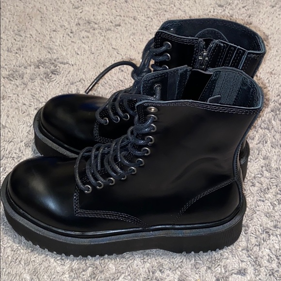 Jeffrey Campbell Shoes - NEW Jeffery Campbell sopas lugged platform boots